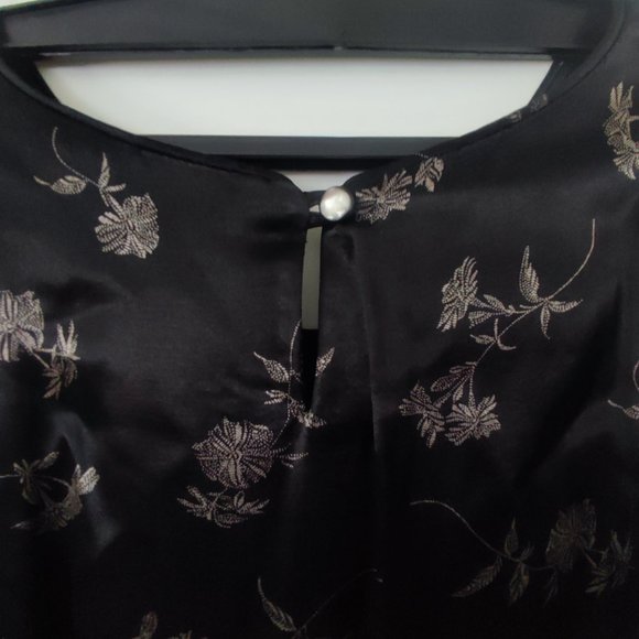 GAP Maxi Dress black with beige floral design woman's size 10 - Picture 3 of 9